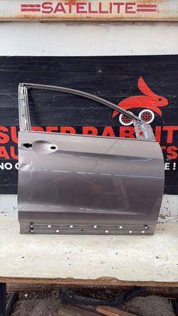 2012 CRV Door Front Passenger OEM 2016