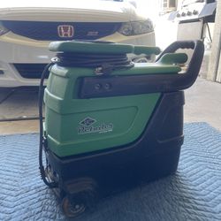 Carpet extractor
