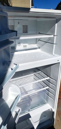 Refrigerator whirlpool