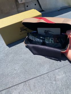 Burberry sun glasses