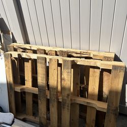 Wood Pallets