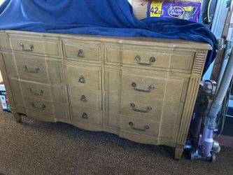 Drexel dresser