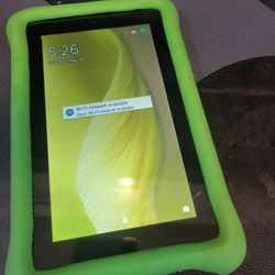 Amazon fire Tablet 🔥.  8" screen 