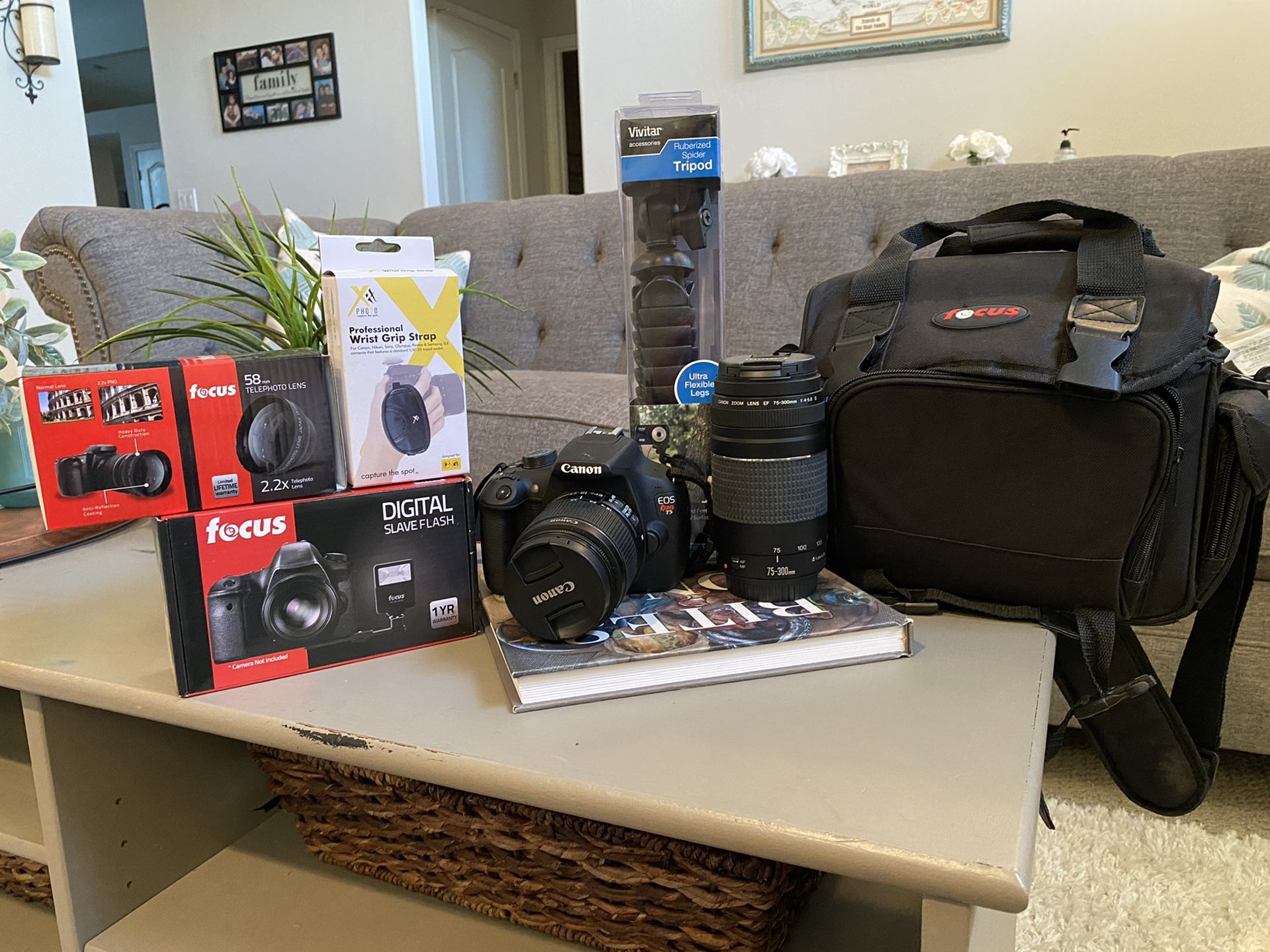 Canon Rebel T5 with Accessories