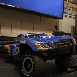 Traxxas Slash 2wd 3s