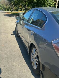 Nissan altima 2012