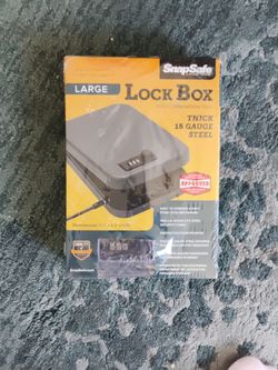Snap safe combination lock box