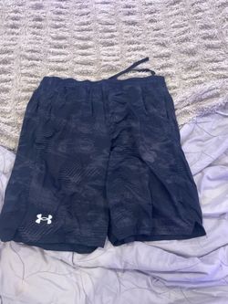 Black graphic under armor shorts
