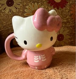 Hello Kitty pink Halloween mug