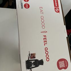 Dash Vacupress Cold Brew Maker