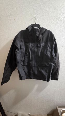 Patagonia Swiftcurrent Wading Jacket – Men’s Medium – Excellent Condition – $325 OBO