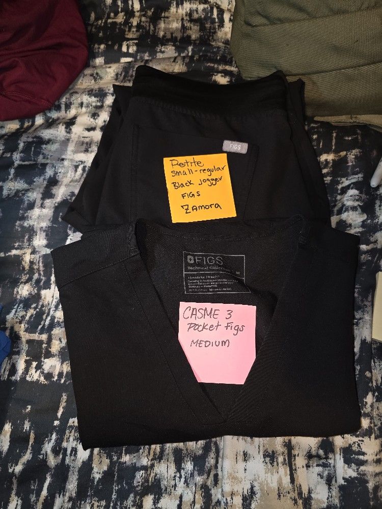various Items Scrubs Sets READ DESCRIPTION