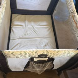 Play Pen Used 