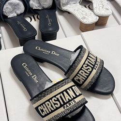 New Women's Dior Slippers