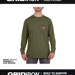 Milwaukee Men's Large Green GRIDIRON Cotton/Polyester Long-Sleeve Pocket T-Shirt  #MIL-956