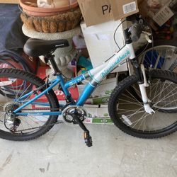 Diamondback bicycles sales tess mountain bike