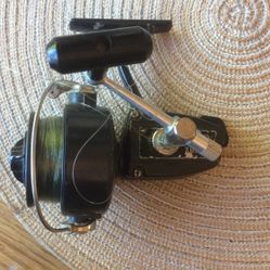 Fishing Reel By Zebco XBL39 Made In Japan  1975