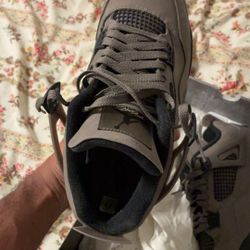 Jordan 4 Sz 12 Only Put Them On One Time Basically Brand New