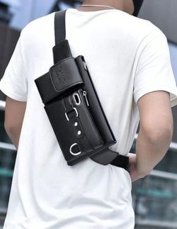 Large Capacity Multi-Functional Waterproof Wear-Resistant Chest Bag Crossbody Leather Bag