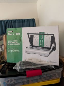 Comb binding machine