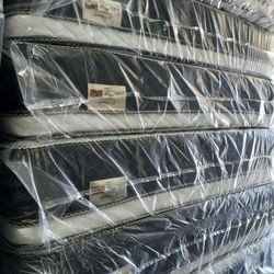 ✔Mattress💤💯
🟢 Queen sizes $170
🟢Full sizes $150
🟢Twin sizes $120
🟢c-king $230
🟢E-K $ 240
🚛Delivery $20
