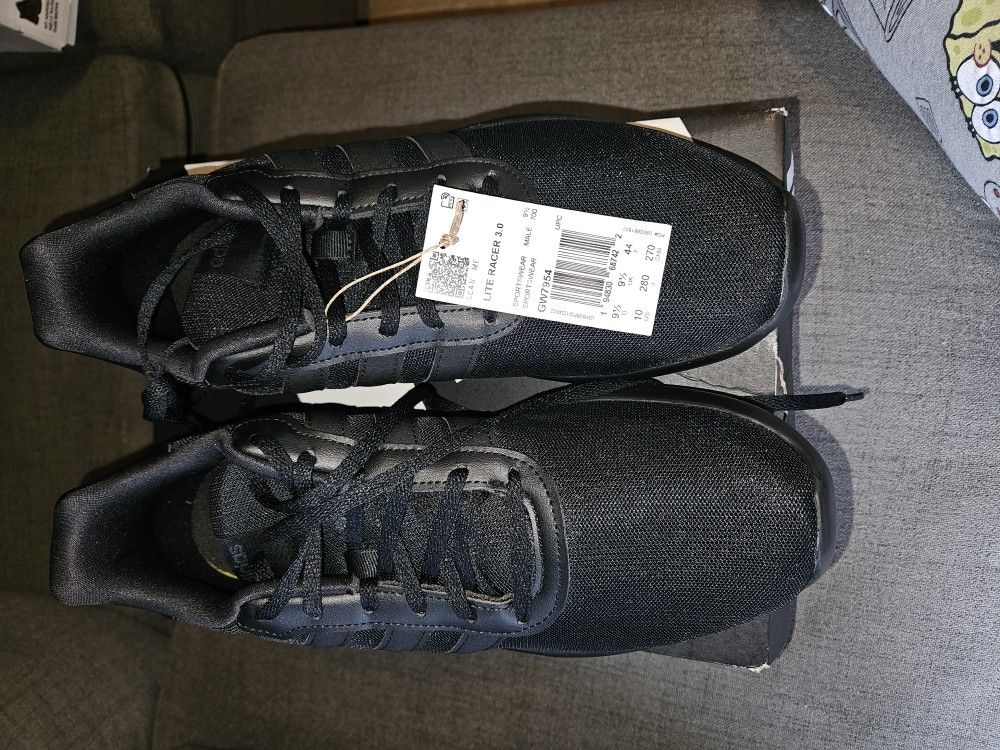 Adidas Shoes Size 10 Brand New 