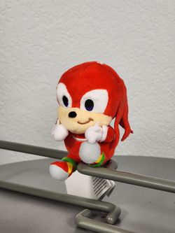 4.5" Sonic The Hedgehog Knuckles Red Echidna Sitting Keychain Charm Plush
