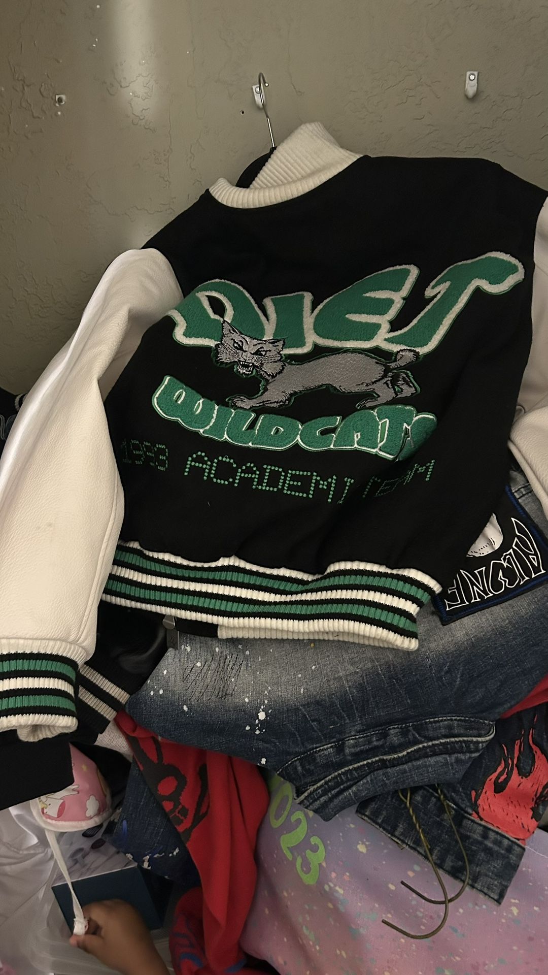 Men Clothes Size XL