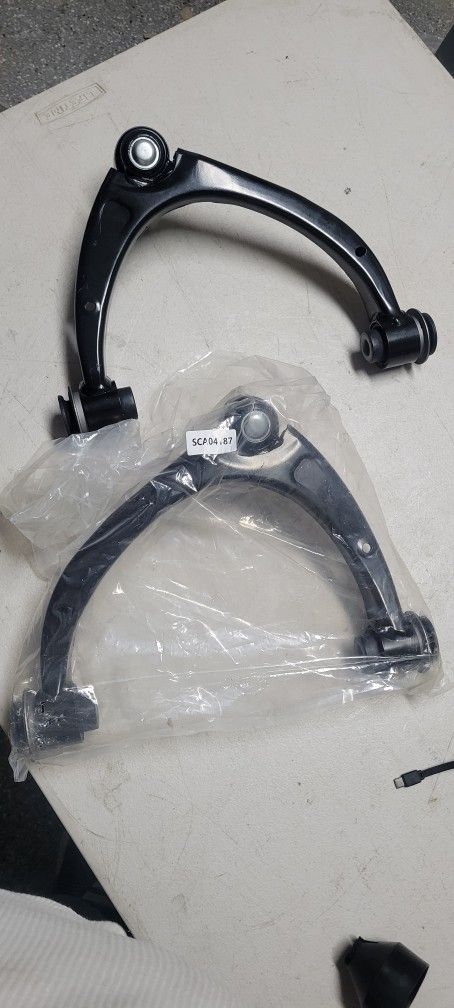 2015--2022 GMC Canyon / Chevy Colorado Upper Control Arms
