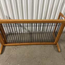 Richell Freestanding Pet Gate 