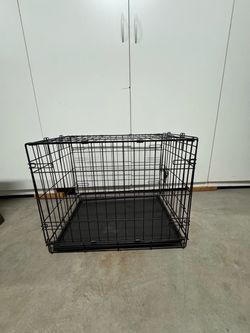 Dog crate