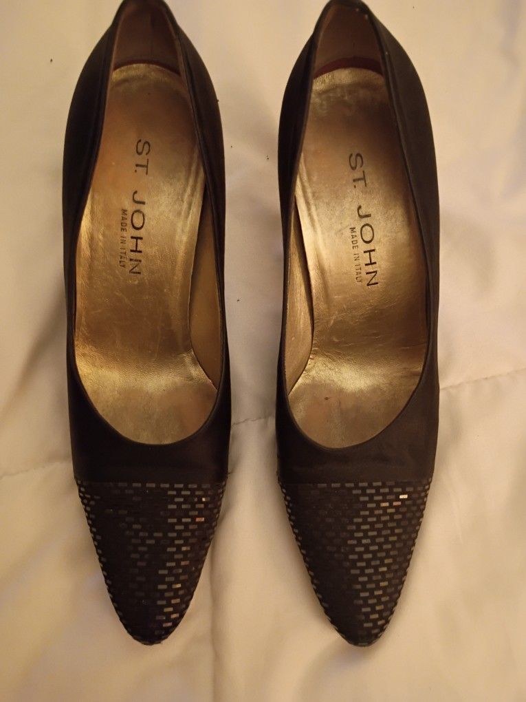 St. John Black Heels