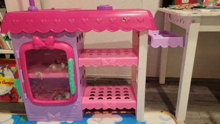 Minnie Mouse Marvelous Market

