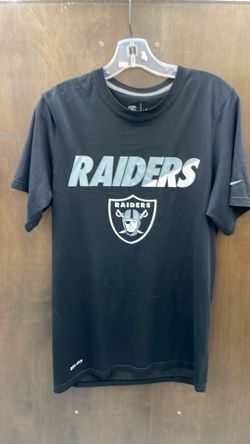 Raider Tshirt. Item No 914 (Shopgoodwill)