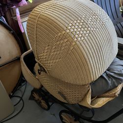 Antique Baby Carriage 