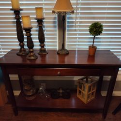 Living Room Console Wood Table With Decor