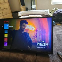 4

VIZIO D-Series 32" inch 1080p Full HD LED Smart 