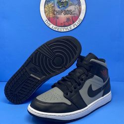 Jordan 1 Mid ( Shadow Red)