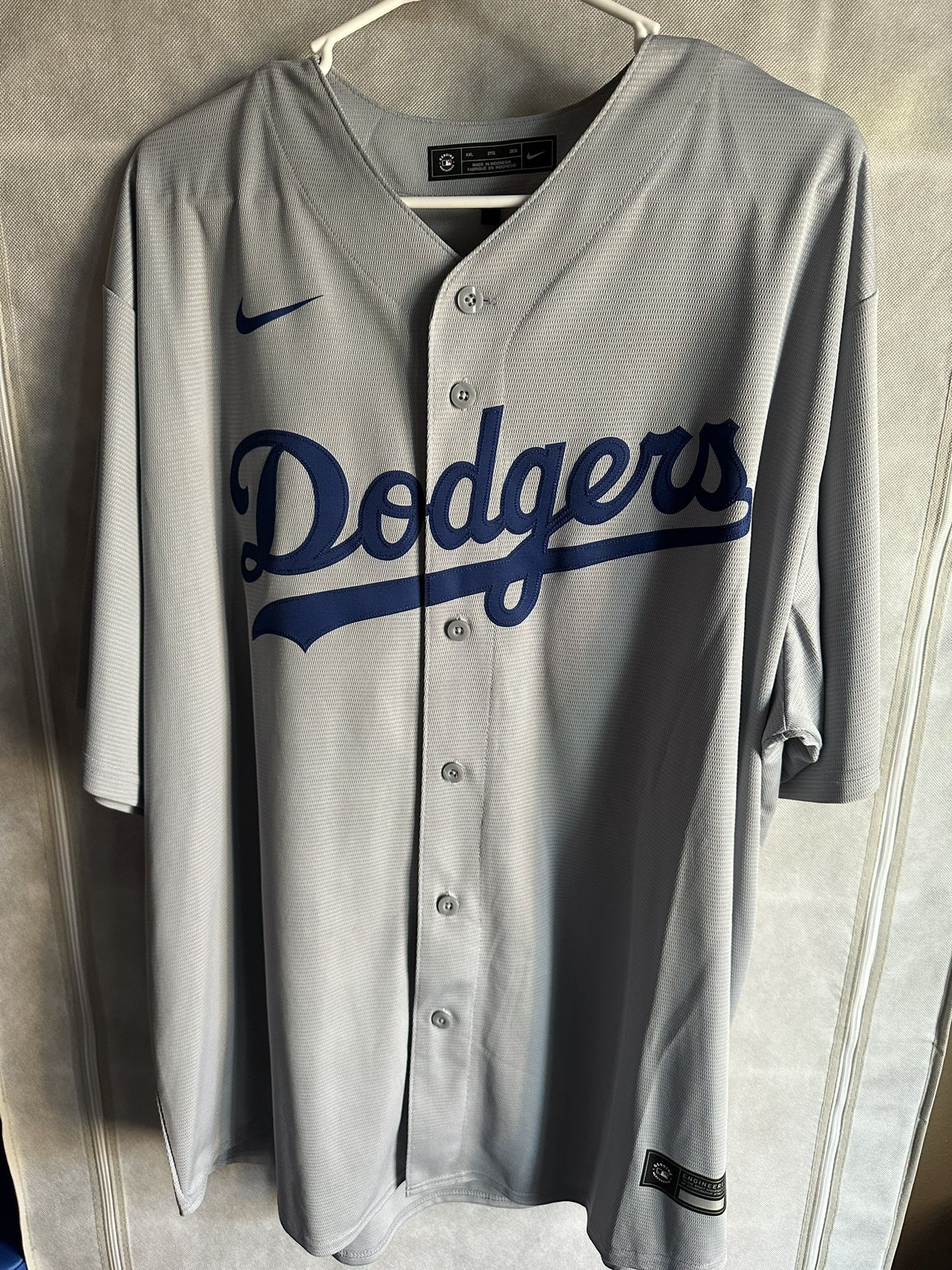 Nike Los Angeles Dodgers Jersey Grey Mens Sz2XL XXL Used Worn 1x for Sale  in Hanford, CA - OfferUp