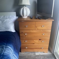 Pine Dresser 