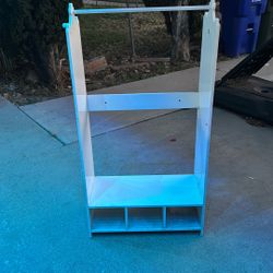 Kids Clothes Hanger/mirror