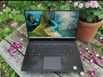 Dell Precision 5520 - 1TB NVMe | 32GB RAM | Core i7 - 4K Touch Screen