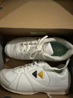 Cheer shoes 5.5 size