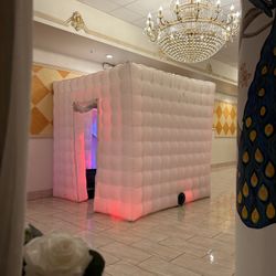 Inflatable PhotoBooth and 360 Spinner