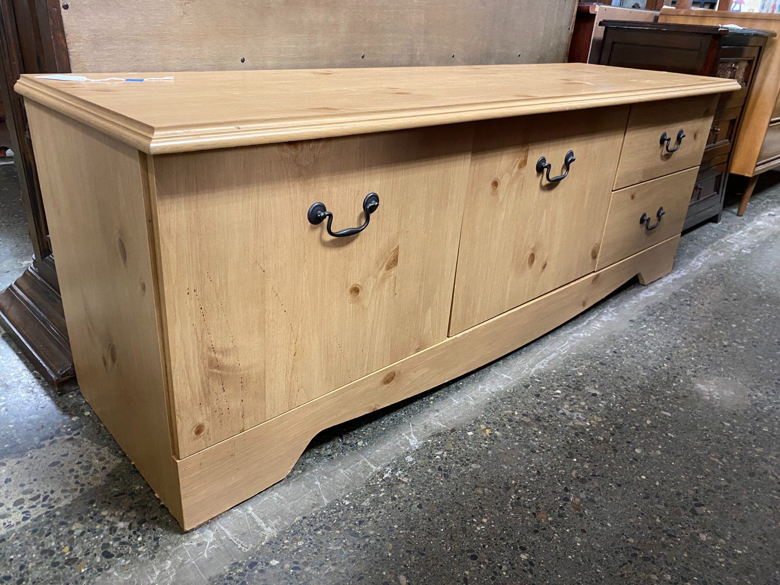 Light 2 Drawer TV Stand