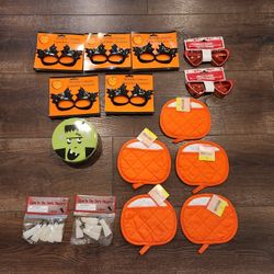 New Various Halloween stuff - Glasses, Tin Box etc