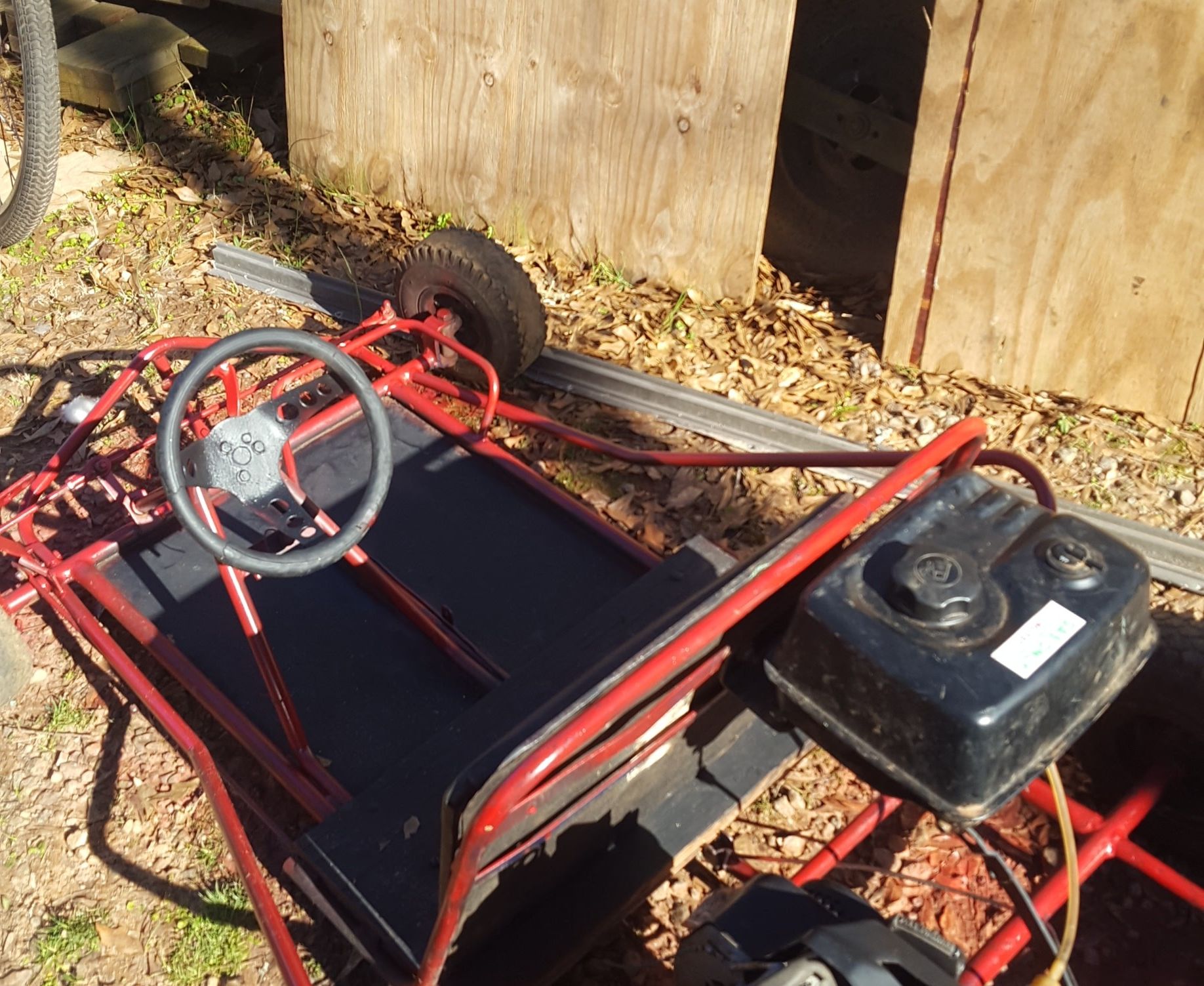 Two seat go kart with 6 horsepower Tecumseh engine
