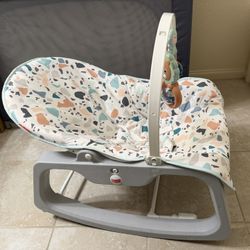 Fisher Price Infant to Toddler Rocker with vibration setting