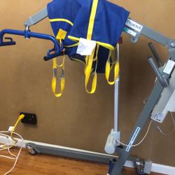 Hoyer Lift With Electric