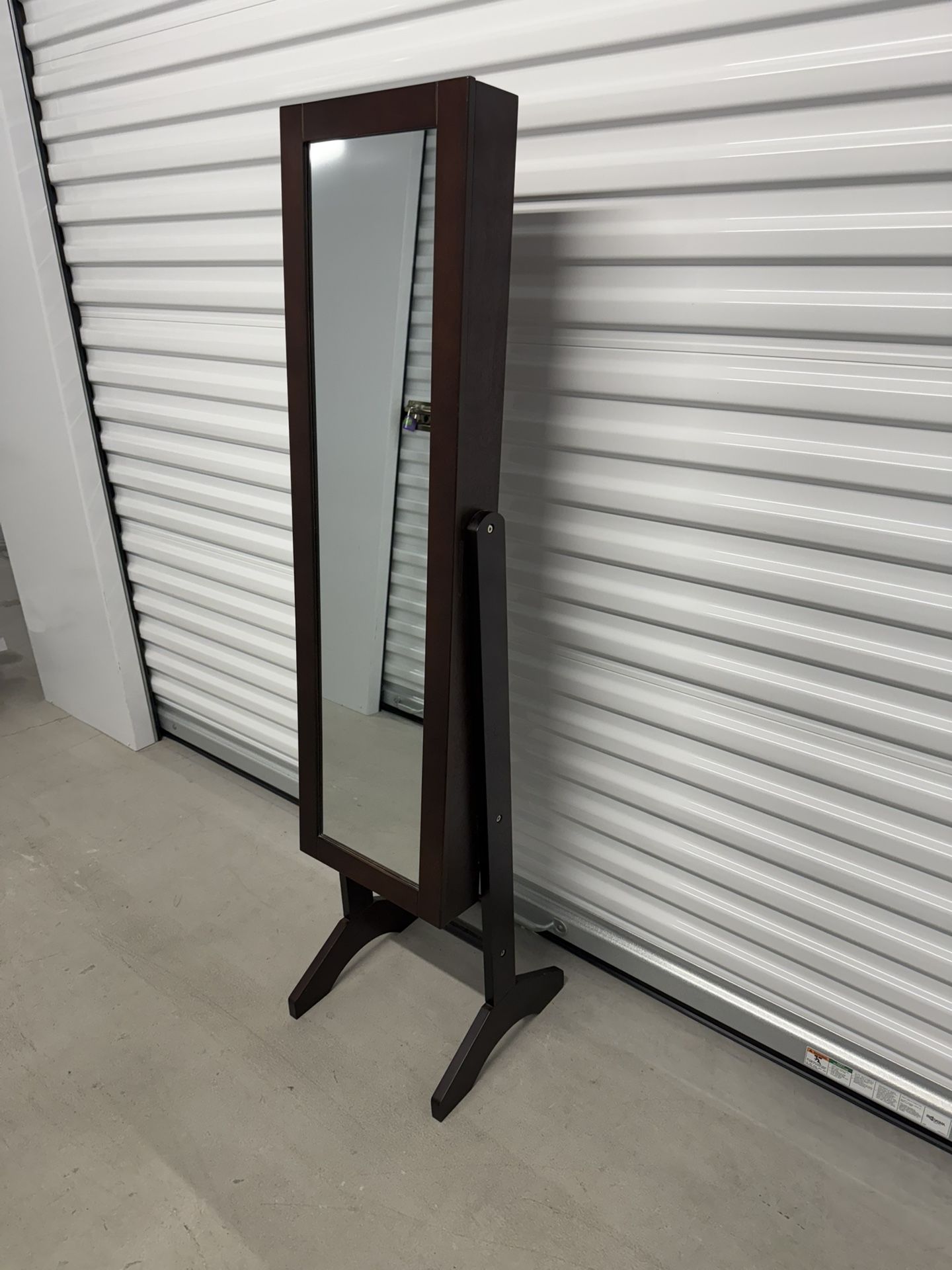 Standing Jewelry Armoire/Mirror
